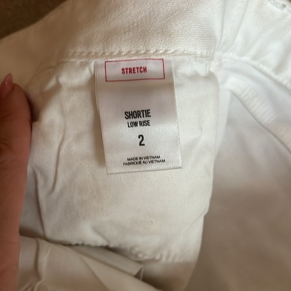 White and Jean shorts. Express and cp jeans - Picture 5 of 12